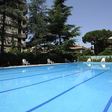 Residence Parco Salario Rome Extérieur photo