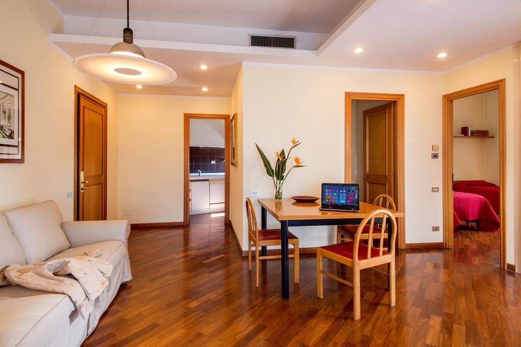 Residence Parco Salario Rome Extérieur photo